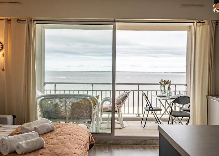 Vue Bassin - Acces Appartement